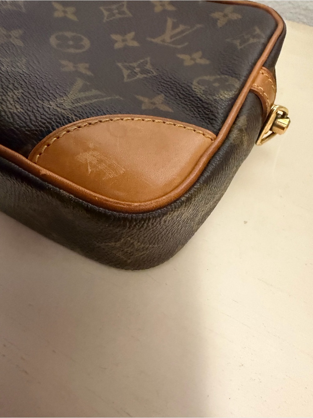 Louis Vuitton Monogram Canvas Toiletry Pouch in Brown and Tan - Picture 4 of 16